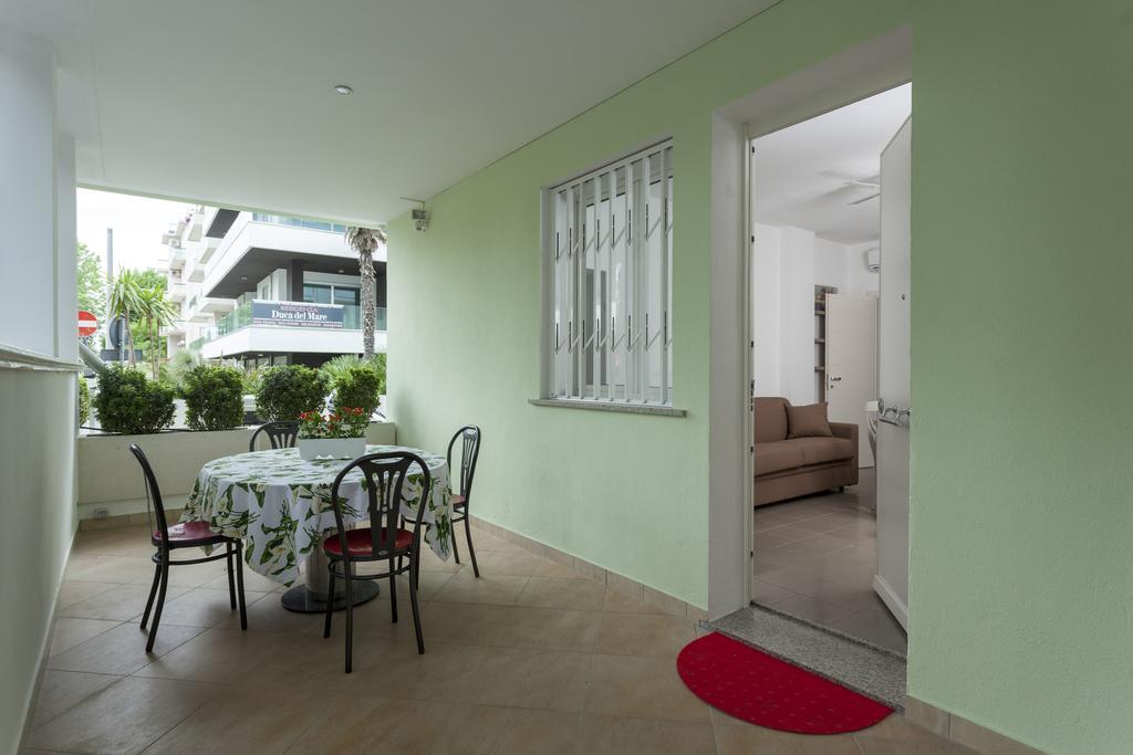 Residence Perla Ρίμινι Εξωτερικό φωτογραφία