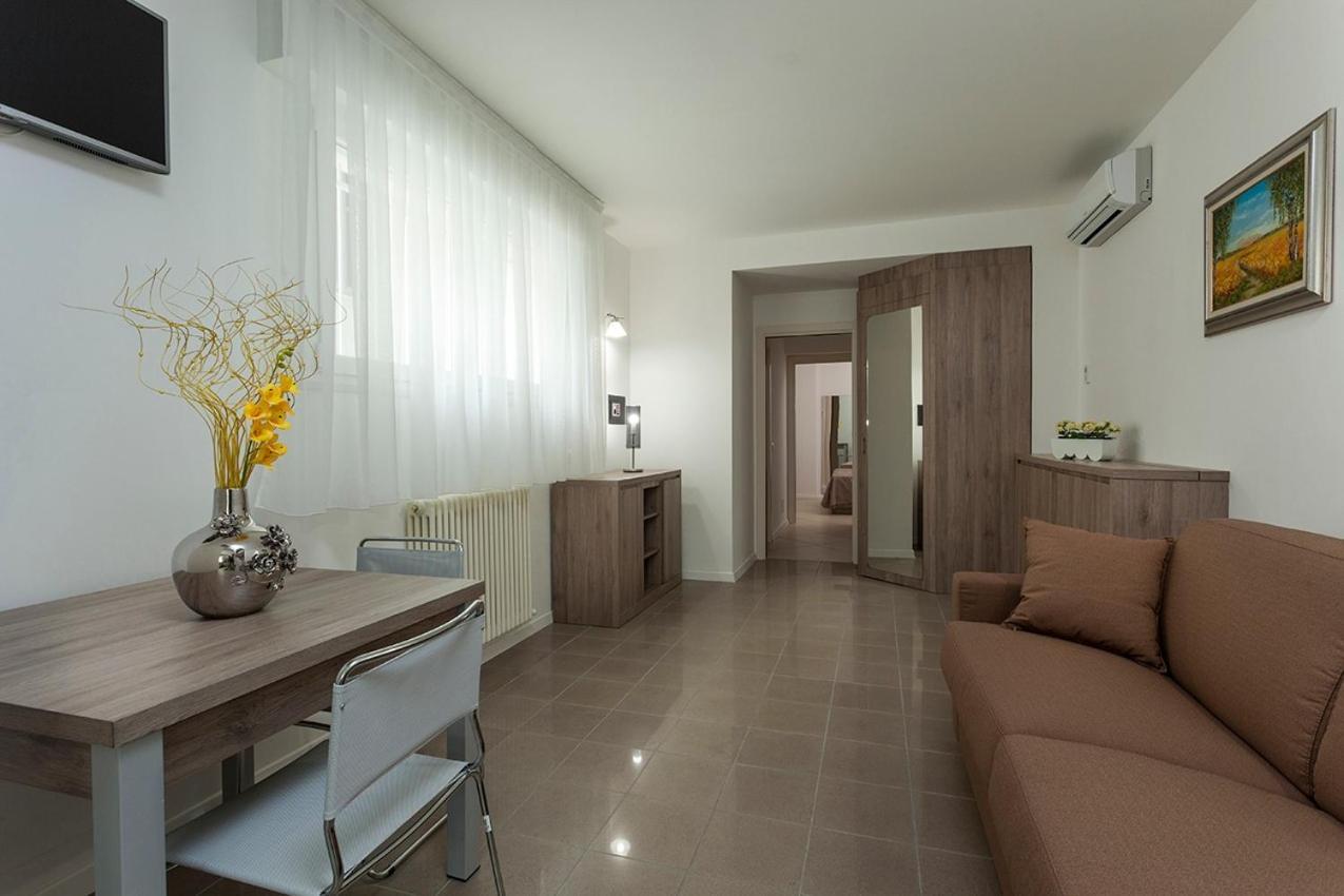 Residence Perla Ρίμινι Εξωτερικό φωτογραφία